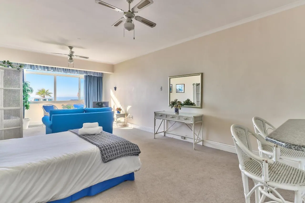 Apartment 3 Sandringham Sea Facing Ground-Floor Studio Cape Town South Africa