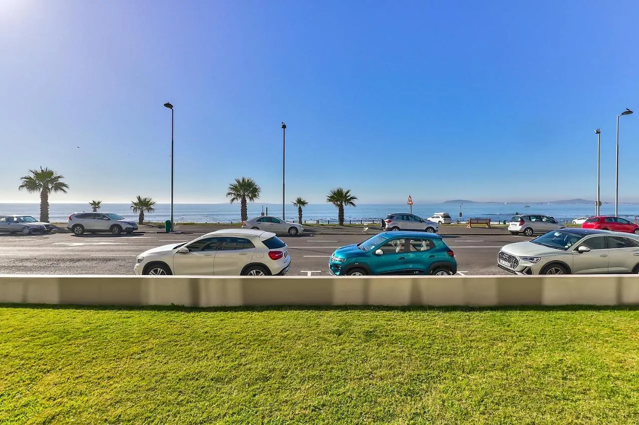 3 Sandringham Sea Facing Ground-Floor Studio Cape Town