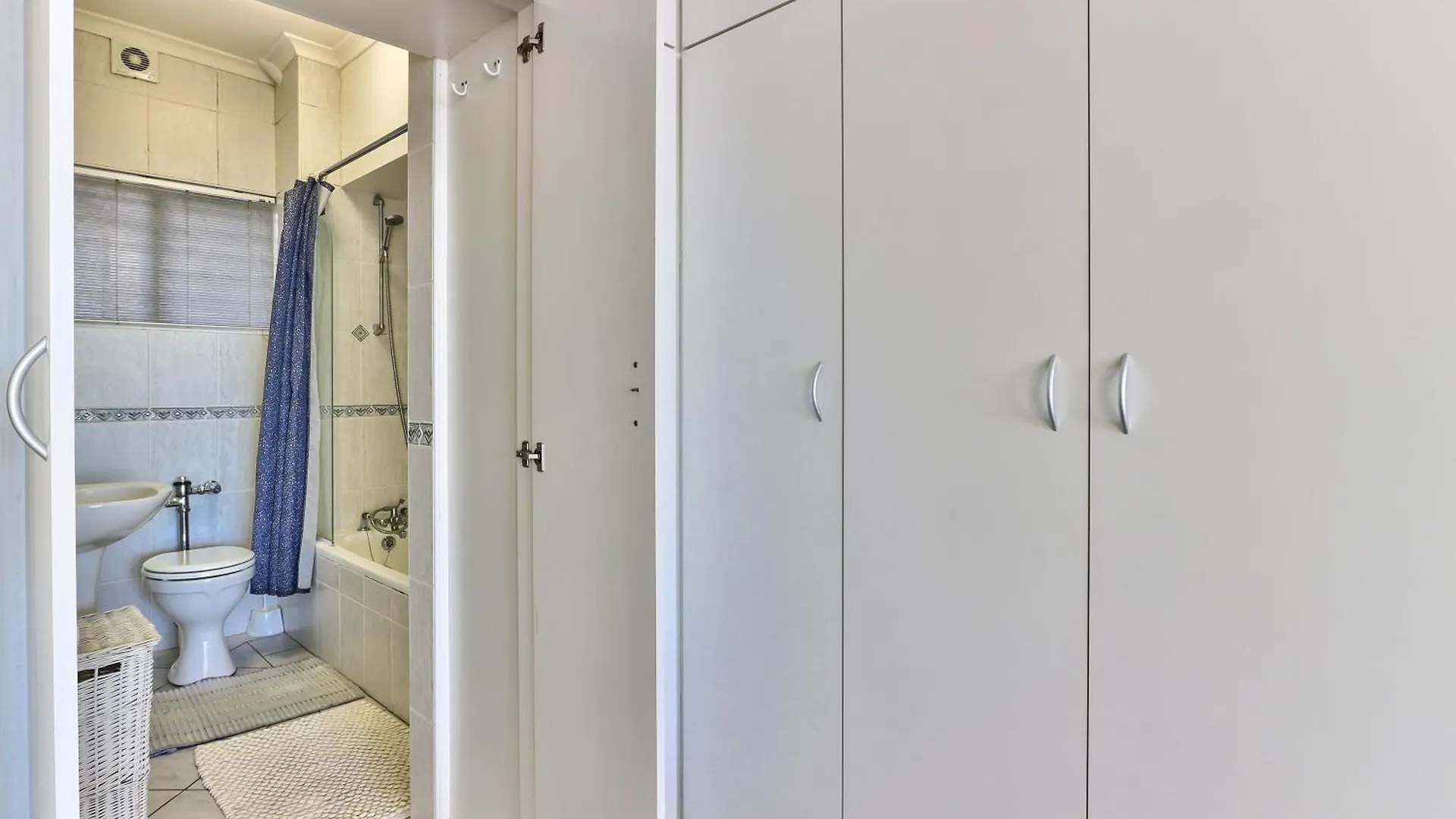 3 Sandringham Sea Facing Ground-Floor Studio Cape Town Apartment